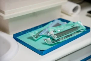 Dentsmile - l'utilizzo di procedure di disinfezione avanzate garantisce uno standard elevato di igiene e sicurezza nel nostro studio.